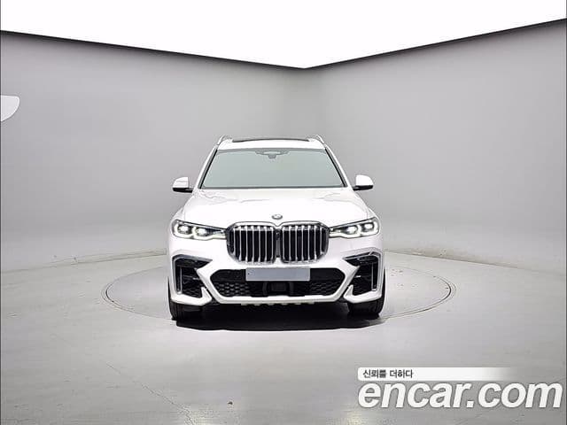 BMW X7 (G07) xDrive 40d M Sport 6인승, 2022 3