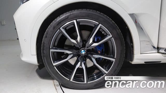 BMW X7 (G07) xDrive 40d M Sport 6인승, 2022 все фото