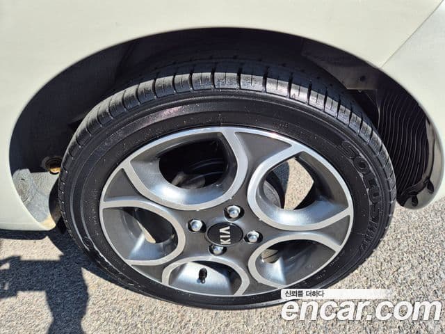 Kia All New Morning Luxury, 2015 все фото