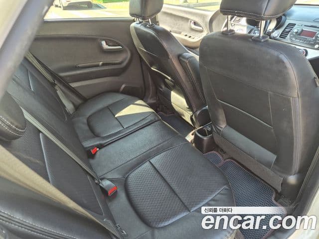 Kia All New Morning Luxury, 2015 10