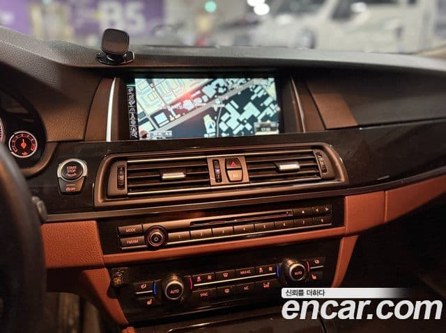 BMW 5시리즈 (F10), 2015 11