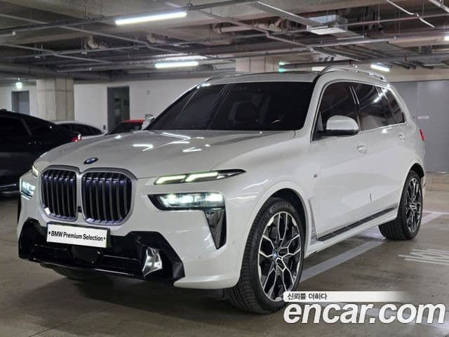 BMW X7 (G07) xDrive 40i M Sport 6인승, 2024 1