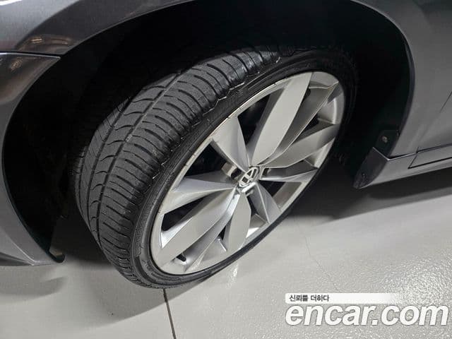 Volkswagen 시로코 2.0 TDI R-Line, 2014 8