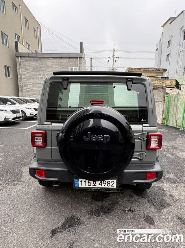Jeep Wrangler (JL) 2.0 Overland Power top 4도어, 2022 3