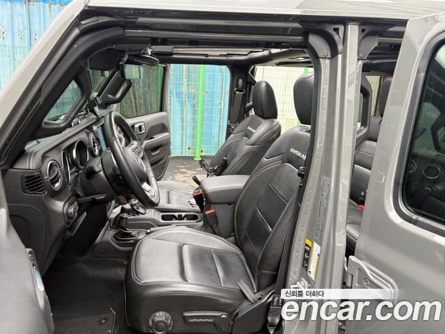 Jeep Wrangler (JL) 2.0 Overland Power top 4도어, 2022 6