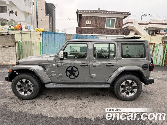 Jeep Wrangler (JL) 2.0 Overland Power top 4도어, 2022 17