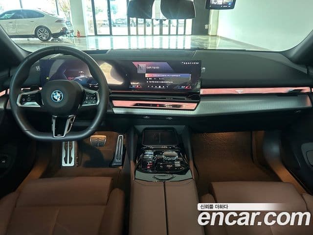 BMW i5 (G60) xDrive 40 M Sport, 2024 7