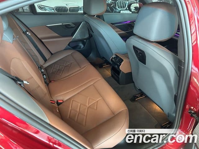 BMW i5 (G60) xDrive 40 M Sport, 2024 10