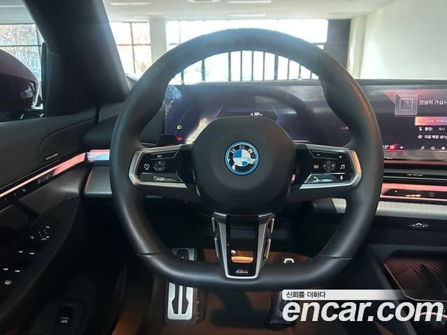 BMW i5 (G60) xDrive 40 M Sport, 2024 12