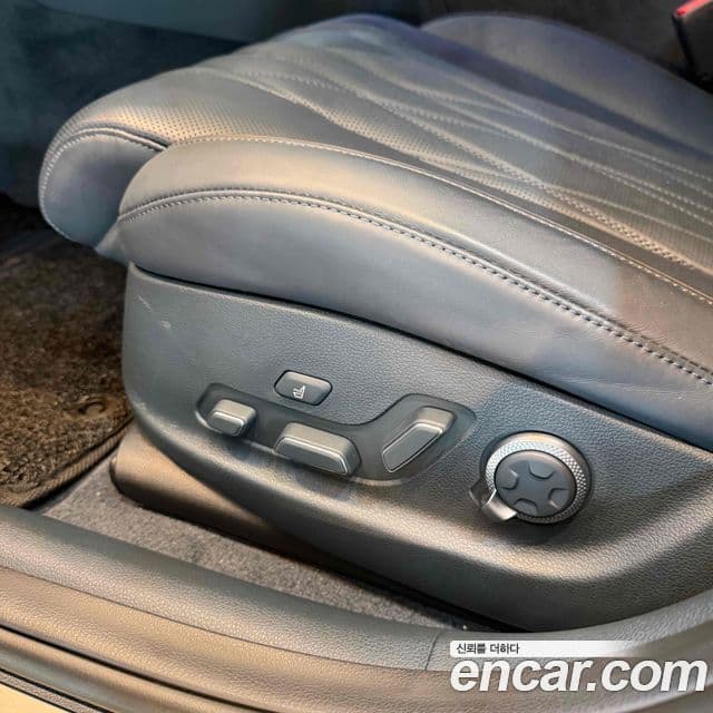 Genesis G80 (RG3) бензин 3.5 турбо AWD, 2026 13