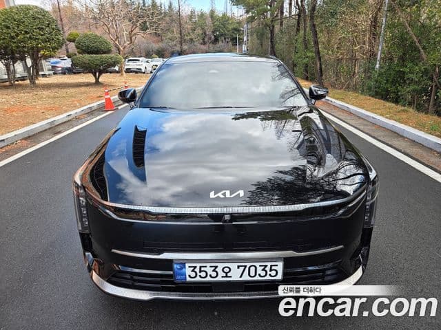 Kia The / новый New K8 гибрид Noblesse, 2025 1