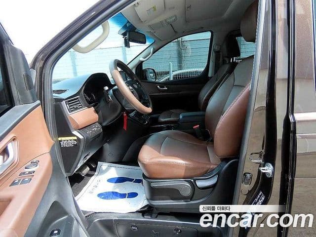 Hyundai The / новый New Grand Starex Exclusive, 2019 все фото