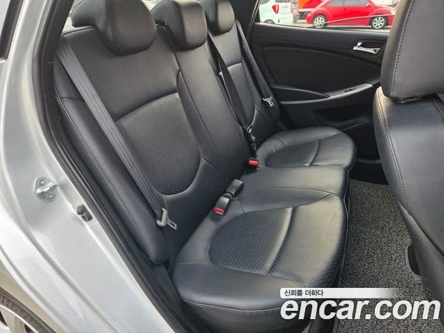 Hyundai Accent(новый кузов / новое поколение) Modern, 2014 13