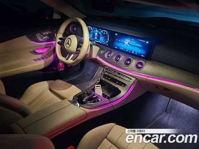 Mercedes-Benz E-класс W213 E450 4MATIC кабриолет, 2021 4