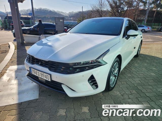 Kia K5 гибрид 3세대 Noblesse, 2022 1
