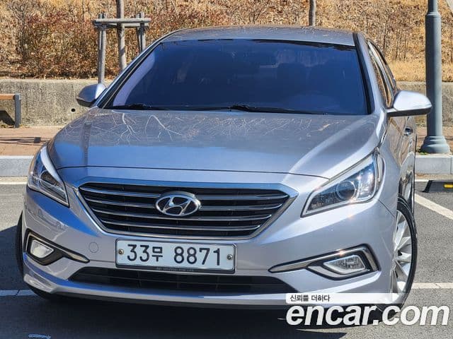 Hyundai LF Sonata Special, 2015 3