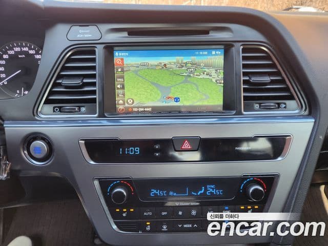 Hyundai LF Sonata Special, 2015 13