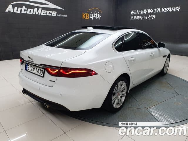 Jaguar XF (X260) 30d Portfolio, 2017 2