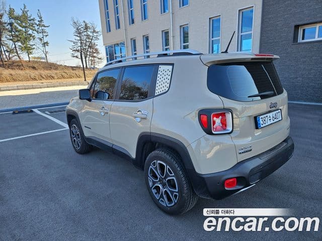 Jeep Renegade 2.0 дизель Limited AWD, 2016 все фото
