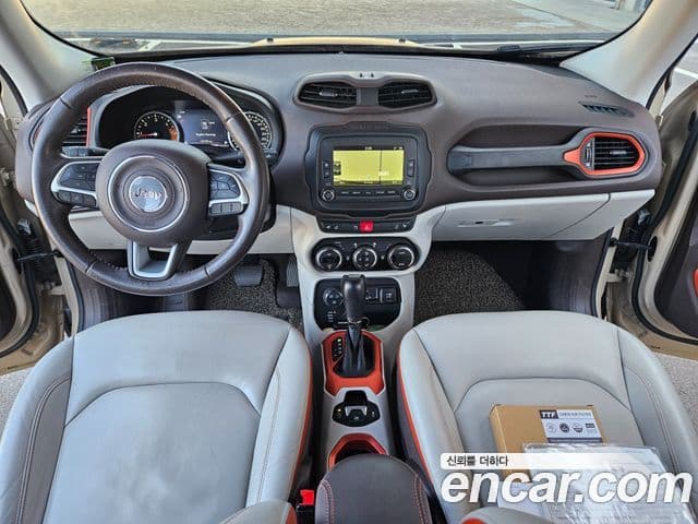 Jeep Renegade 2.0 дизель Limited AWD, 2016 8