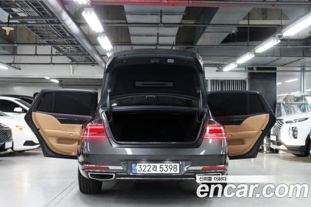 Genesis G90 (RS4) бензин 3.5 турбо AWD, 2022 19