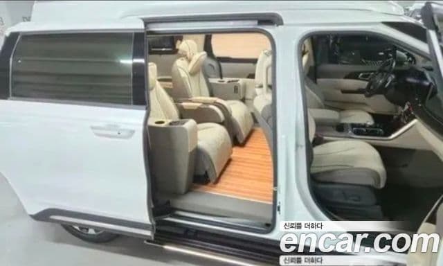 Kia Carnival 4세대 бензин 9인승 High Limousine(компания по спецнадстройкам), 2022 15