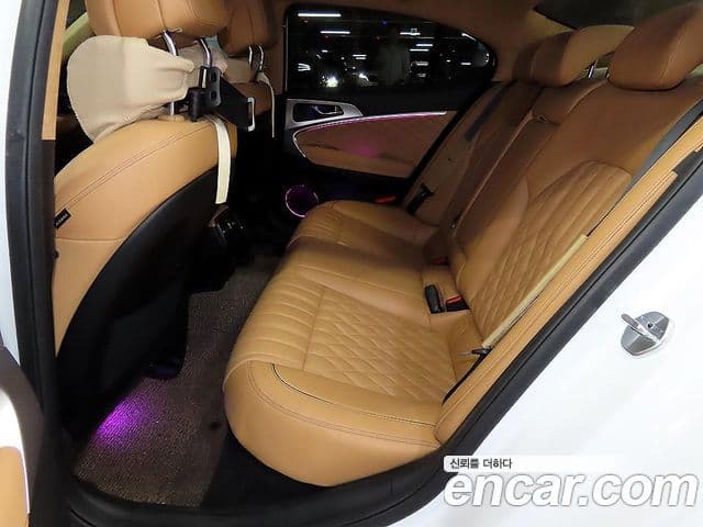 Genesis The / новый New G70, 2022 7