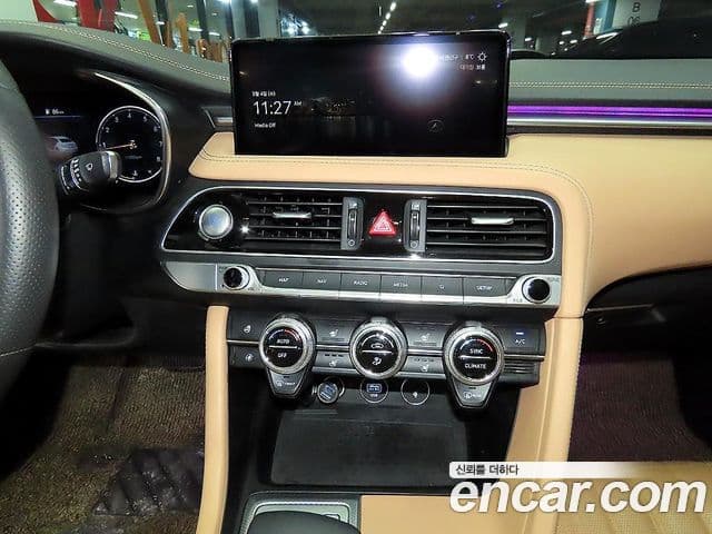 Genesis The / новый New G70, 2022 11