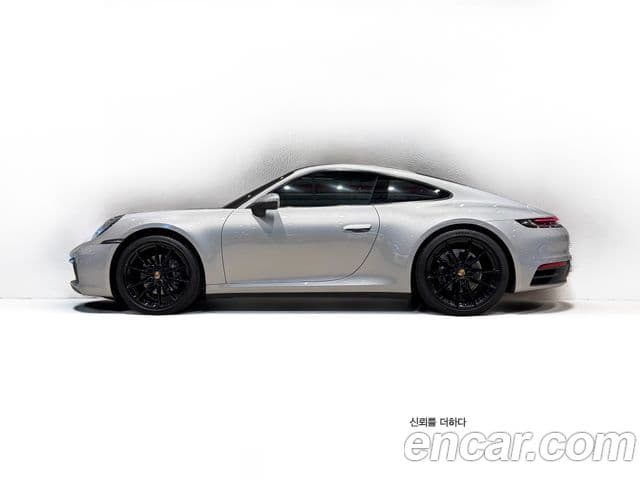 Porsche 911 (992) Carrera, 2020 1