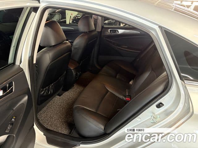 Hyundai Sonata гибрид Modern, 2014 6