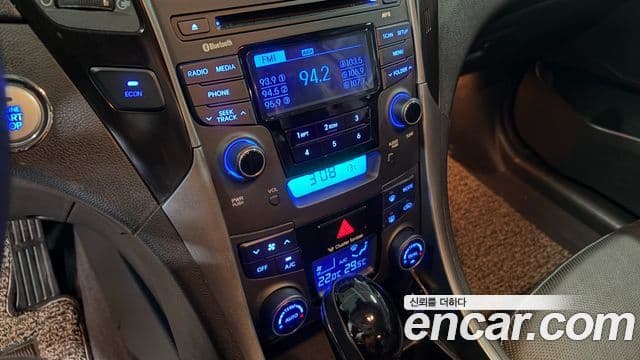 Hyundai Sonata гибрид Modern, 2014 10