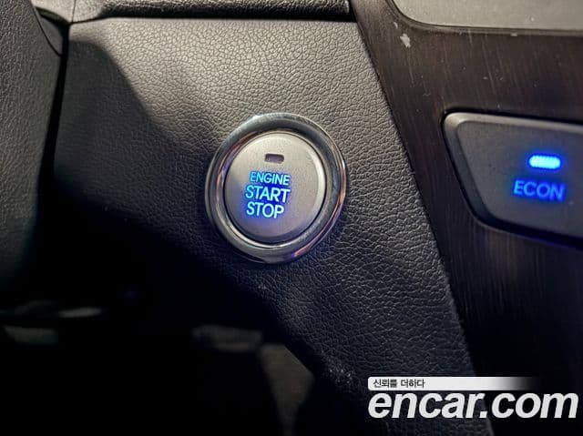 Hyundai Sonata гибрид Modern, 2014 11