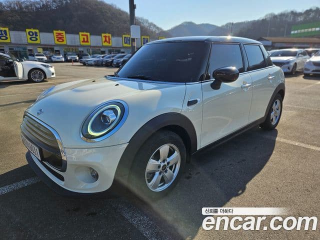 Mini Cooper 3세대, 2021 1
