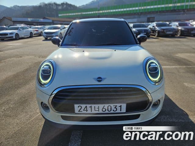Mini Cooper 3세대, 2021 3