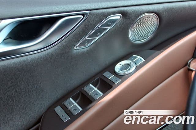 Genesis G80 (RG3) бензин 2.5 турбо AWD, 2021 14