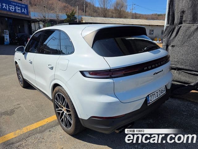 Porsche Cayenne (PO536) 3.0 S E-гибрид, 2025 все фото