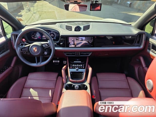 Porsche Cayenne (PO536) 3.0 S E-гибрид, 2025 19