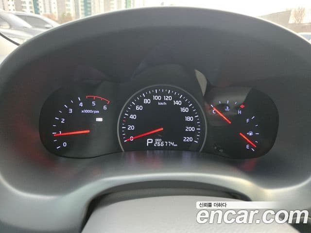 Kia Carnival R 빌트인캠2 — базовая версия - Built-in Cam 2, 2012 7