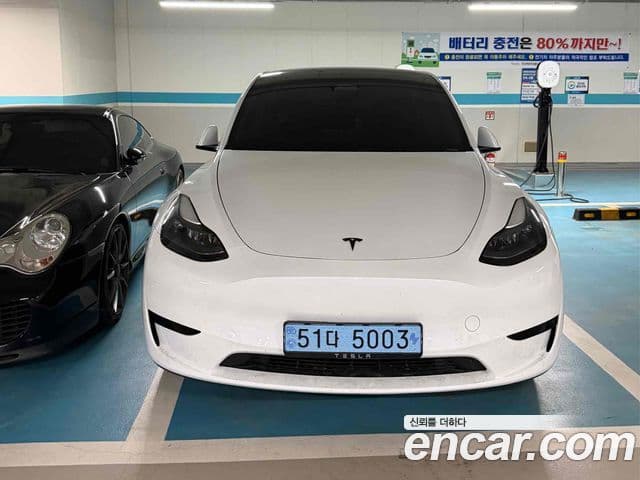 Tesla модель Y, 2024 3