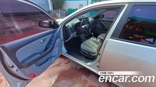 Hyundai Avante HD Luxury, 2010 4