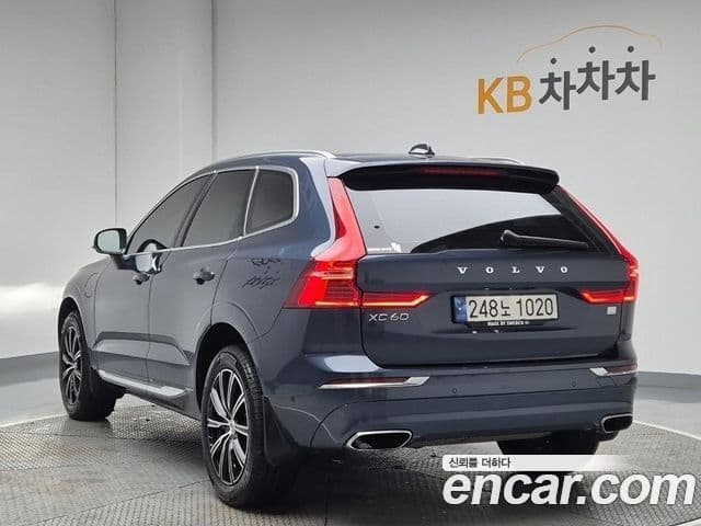 Volvo XC60 2세대 T8 Inscription, 2021 2
