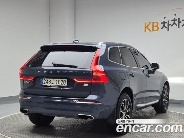 Volvo XC60 2세대 T8 Inscription, 2021 3