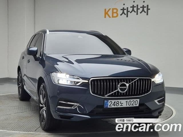 Volvo XC60 2세대 T8 Inscription, 2021 4