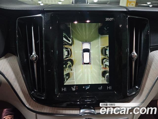 Volvo XC60 2세대 T8 Inscription, 2021 10