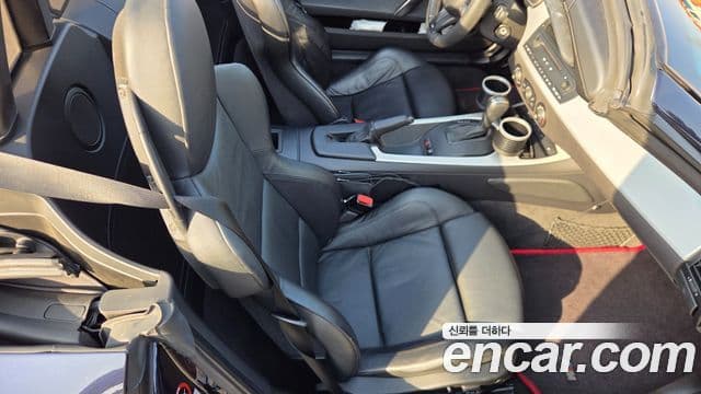 BMW Z4 (E85) 3.0Si Roadster, 2006 10