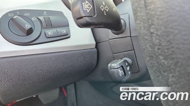 BMW Z4 (E85) 3.0Si Roadster, 2006 18