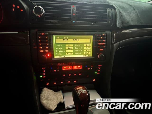 BMW 7시리즈 E38, 2000 7