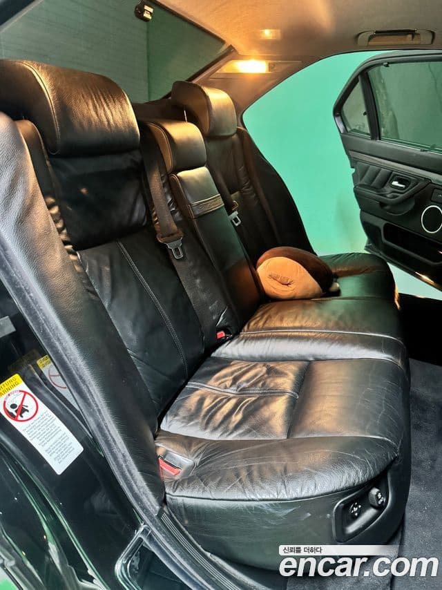 BMW 7시리즈 E38, 2000 13