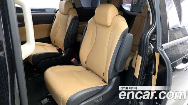 Kia Carnival 4세대 Signature, 2023 12