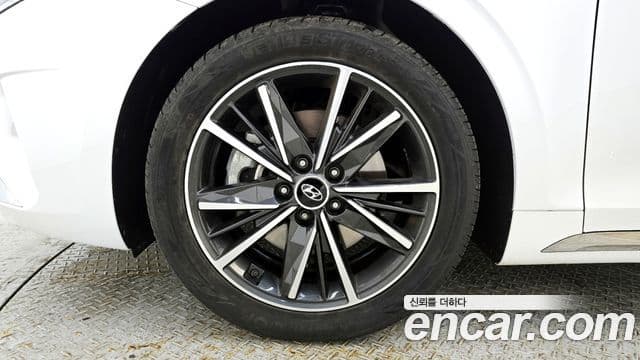 Hyundai The / новый New Grandeur IG Le Blanc, 2022 все фото